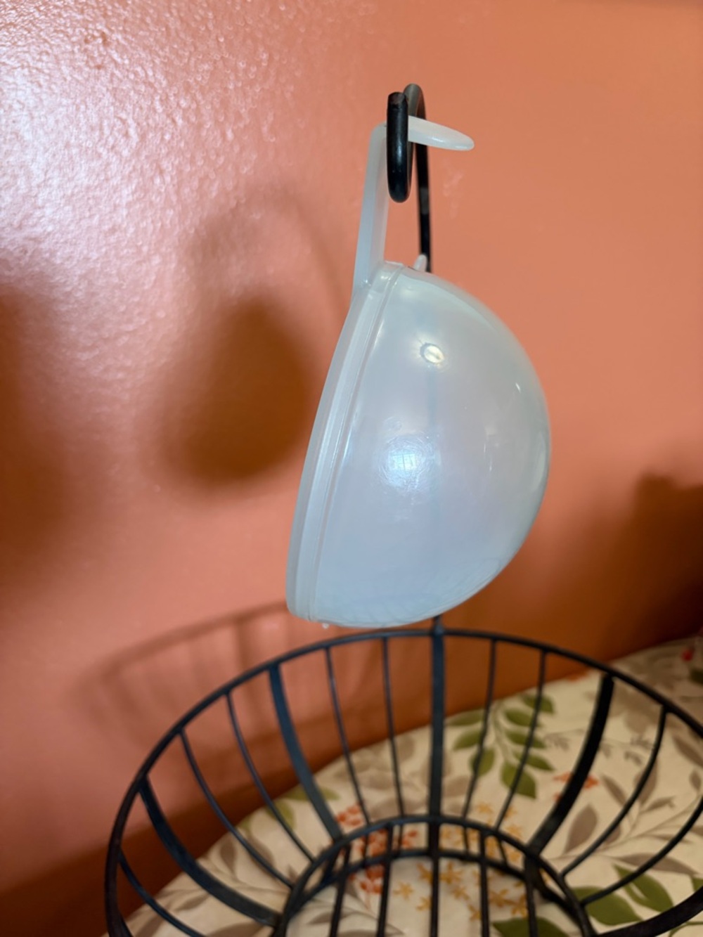 Tupperware Onion Keeper - Picture 2 of 4